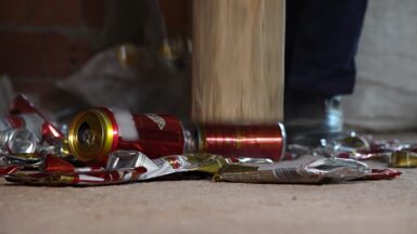 Reciclagem transforma fé em ação para a construção de uma igreja