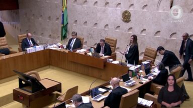 STF derruba liminar de Barroso que autorizava enfermeiros a fazer aborto