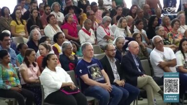 Evento reúne católicos na Catedral Cristo Rei, em BH