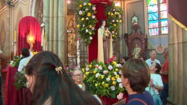 Missas solenes e bênçãos marcam homenagens a Santa Teresinha