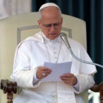 Papa Leão XIV lamenta vítimas do furacão Melissa