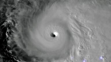 Visão de satélite mostra furacão Melissa sobre o Mar do Caribe