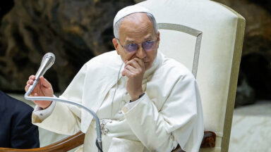 O Papa: a usura é um pecado muito grave, é um fardo que sufoca