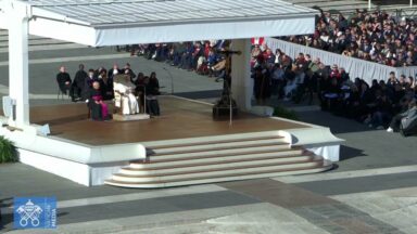 Na Catequese, Papa destaca Espiritualidade Pascal e Ecologia Integral