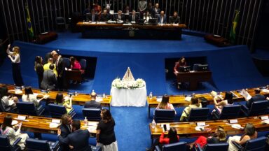 Congresso Nacional recebe a imagem peregrina de Nazaré