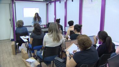 Governo de SP capacita mulheres com a Carreta do Empreendedorismo