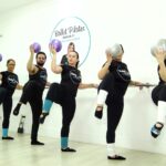 Entenda como funciona o método que une passos de dança e pilates