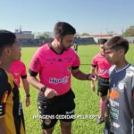 Padre concilia a missão sacerdotal com o apito nos campos de futebol