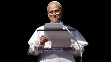 Cristãos perseguidos são testemunhas da verdade, afirma Leão XIV