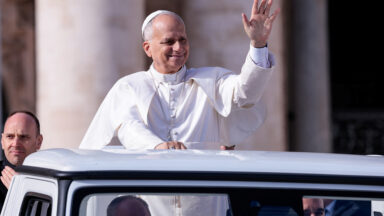 Papa: paz consiste em tomar posição onde inexiste dignidade humana