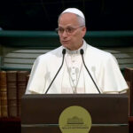 Papa Leão XIV conclui seu primeiro dia de viagem à Turquia