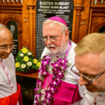 Dom Gallagher visita local dos atentados de 2019 no Sri Lanka