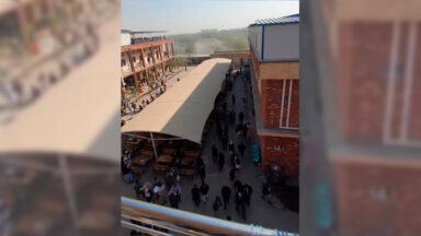 Homem-bomba tira a vida de 12 e fere outras 27 no Paquistão