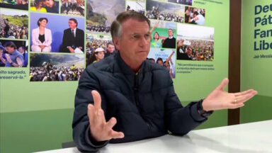 Moraes rejeita prisão doméstica e ex-presidente Jair Bolsonaro é preso