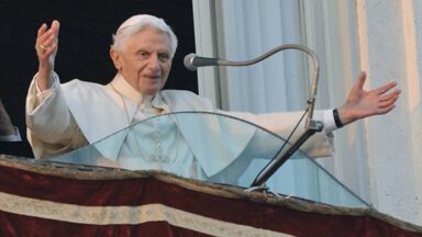 Homilias inéditas do Papa Bento XVI são publicadas em inglês