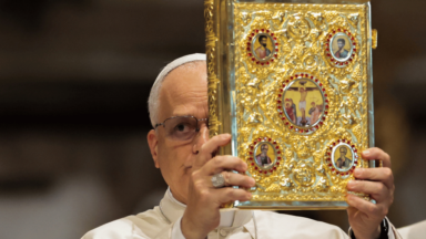 Papa incentiva fiéis a propagar a Palavra de Deus nas redes