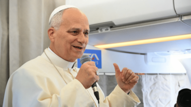 Papa sugere encontro de cristãos em 2033 para celebrar a Ressurreição