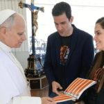 Missionários da Obra Lumen se encontram com o Papa Leão XIV