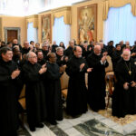 Papa aos Servos de Maria: sejam sinais de paz no mundo