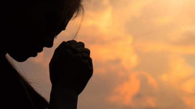 Charis divulga intenções de oração do mês de novembro