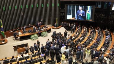 Congresso reage contra decisão do ministro Gilmar Mendes