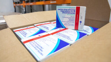 Começa distribuição de vacina que previne a bronquiolite