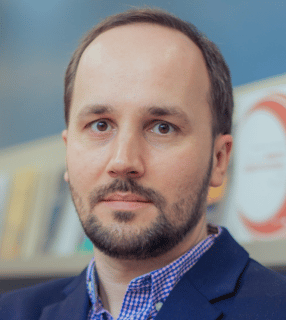 Moisés Sbardelotto A imagem ilustra um homem branco, de barba e cabelos castanhos. Trata-se de Moisés Sbardelotto, entrevistado nesta matéria.