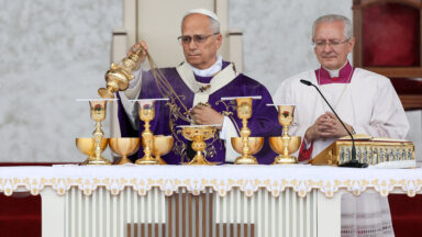 Apelo do Papa pelo Oriente Médio: rejeitar a vigança e a violência pela paz