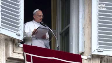 Martírio é o nascimento para o céu, destaca Papa no Angelus