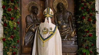 Porta Santa na Basílica de São Paulo Fora dos Muros é fechada