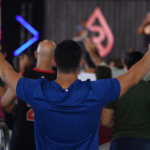 Acampamento Revolução Jesus atrai jovens para essência cristã