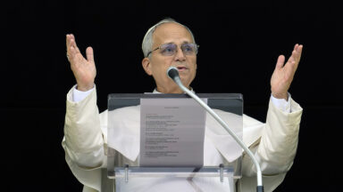 Papa: confie no tempo de Deus e leve o Evangelho a todos os lugares