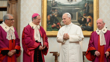 Papa: tribunais eclesiásticos devem prestar serviço à verdade na caridade