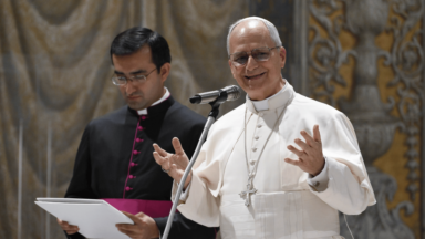 “Aprendamos com Maria a ouvir no silêncio a voz do Senhor”, exorta Papa