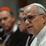 Papa: sintonia e comunhão marcaram consistório; próximo será em junho