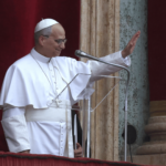 Papa: a esperança vem do céu para gerar uma nova vida na terra