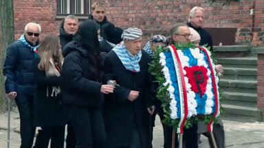 Sobreviventes de Auschwitz recordam fim dos campos de concentração