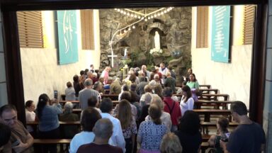 Em São Paulo, devotos celebram a padroeira e intercessora dos doentes