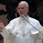Papa pede compromisso renovado com o desarmamento nuclear