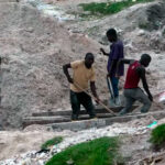 Papa reza pelas vítimas de deslizamento em mina na República do Congo