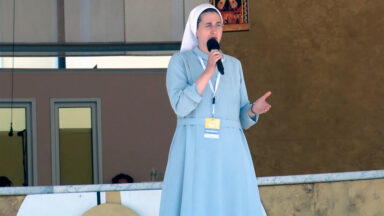 Irmã Nina Krapić é a nova vice-diretora da Sala de Imprensa da Santa Sé