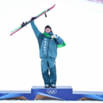 Lucas Pinheiro conquista 1ª medalha do Brasil nas Olimpíadas de Inverno