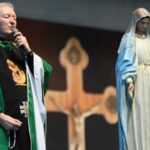 Padre Marcelo Rossi: somos vitoriosos pelo Sangue de Jesus