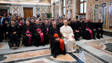 Papa: a vida se desordena sem um relacionamento com Deus