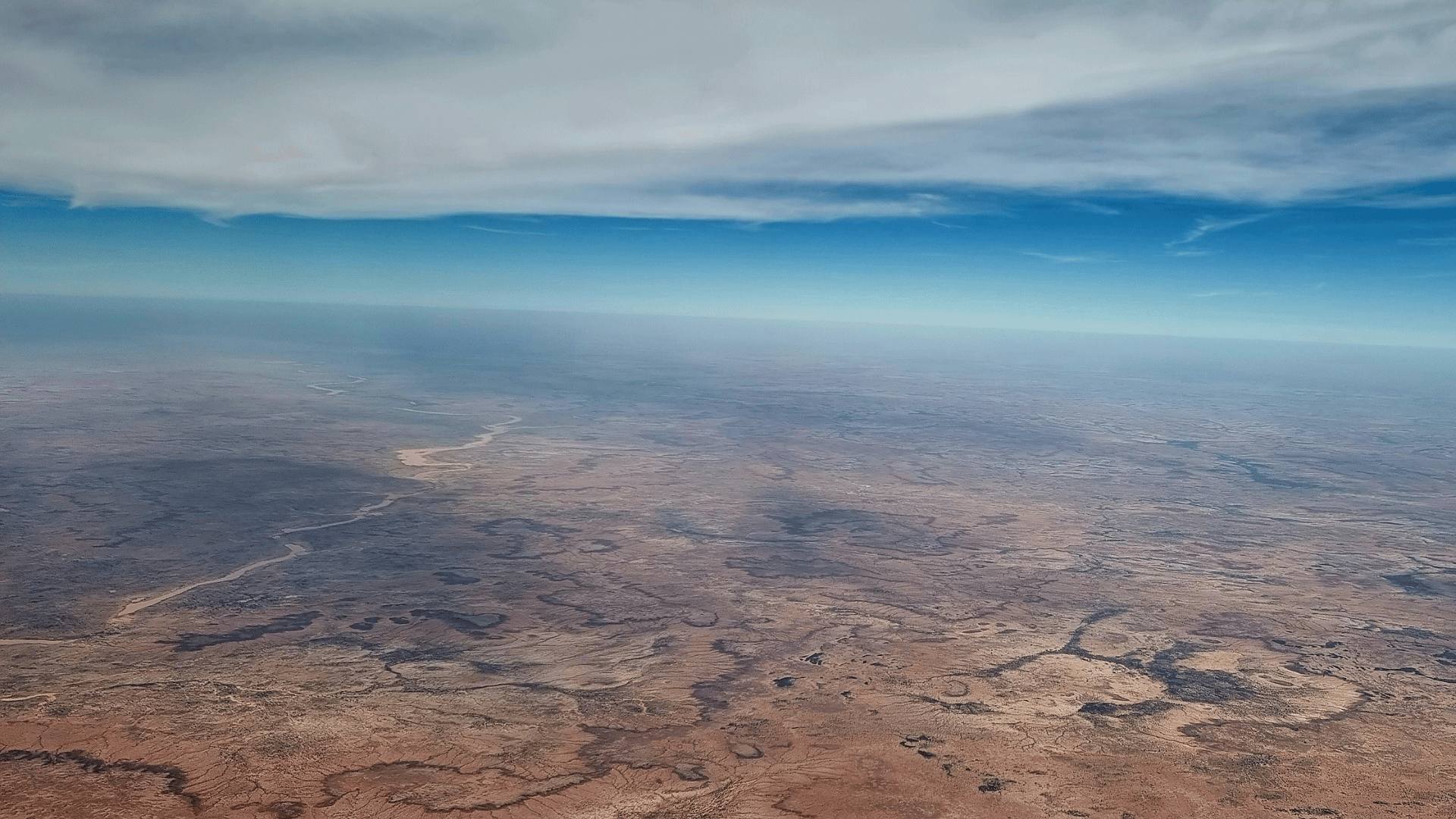 Foto aérea de uma região desértica em Tahoua, no Níger