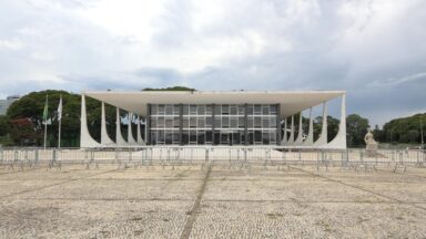 Desconfiança da população no STF aumenta, aponta pesquisa