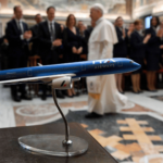 Papa condena aviões na guerra: do céu não devem vir ameaças de morte