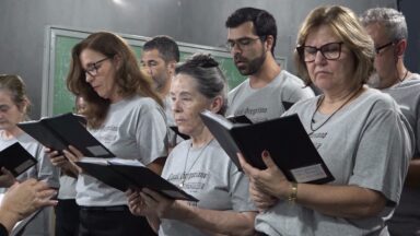 Coral mantém viva tradição milenar do canto gregoriano
