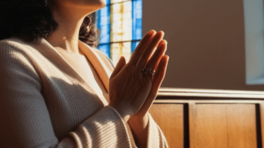 Cardeal Koovakad reflete sobre papel das mulheres na construção da paz