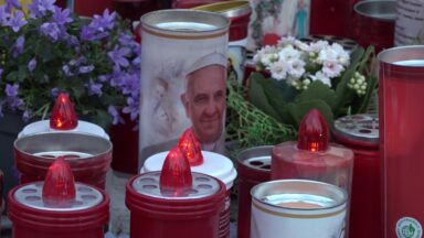 Igreja recorda um ano sem o Papa que pediu uma Igreja mais próxima